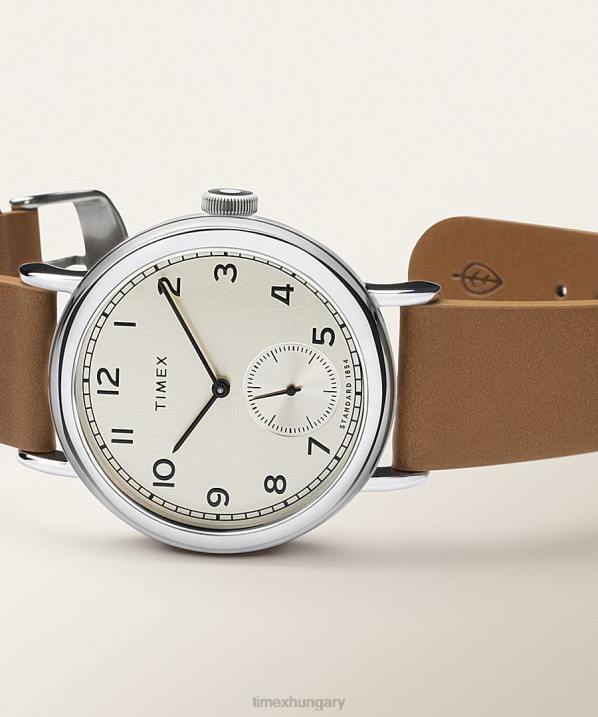 órák | B8NR183 Timex ezüst tónusú/barna/pezsgős normál almásodperc alatti 40 mm-es almabőr szíjas óra férfiak