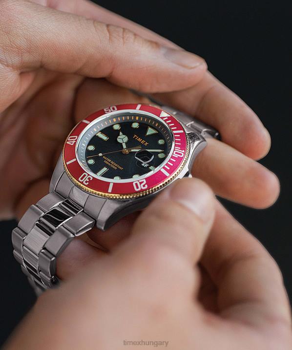 órák | B8NR136 Timex ezüst tónusú/rozsdamentes acél/fekete Harbourside Coast 43mm karkötő karóra férfiak